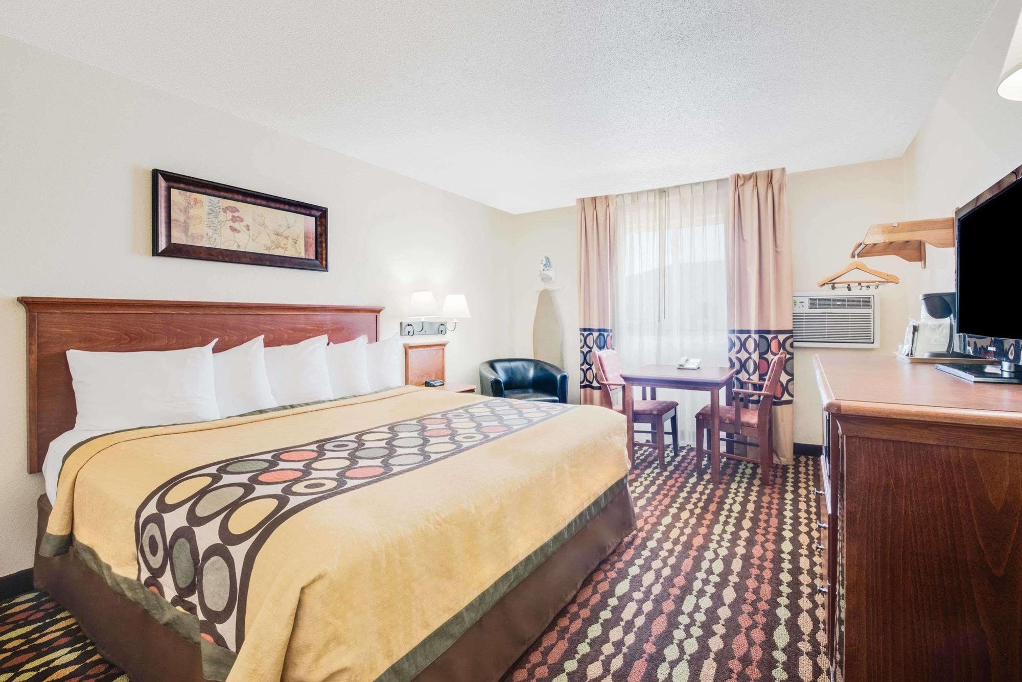 Super 8 By Wyndham Grand Forks Hotel Luaran gambar
