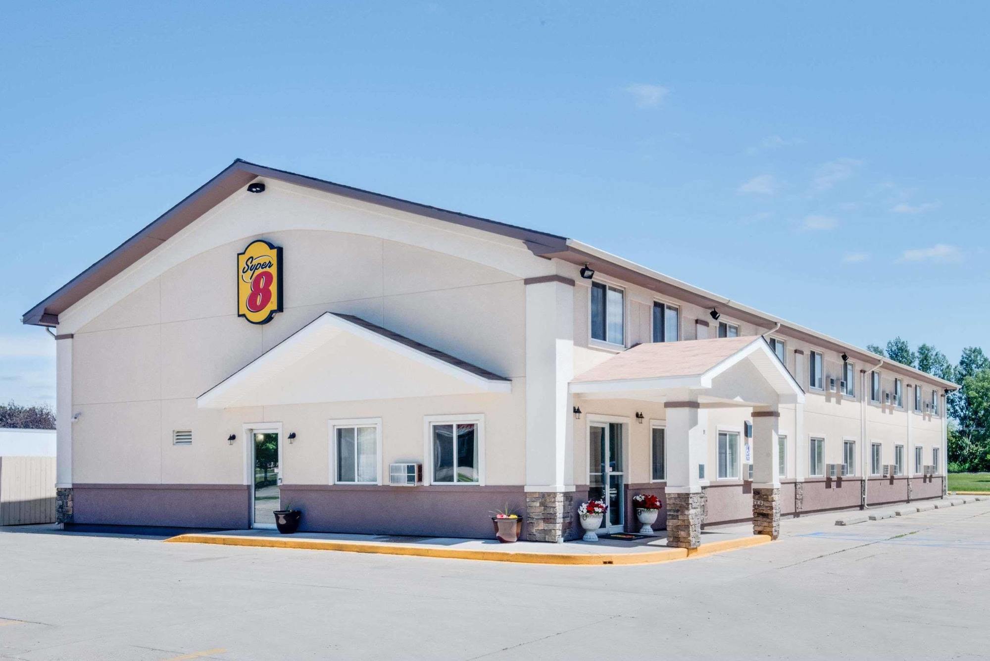 Super 8 By Wyndham Grand Forks Hotel Luaran gambar