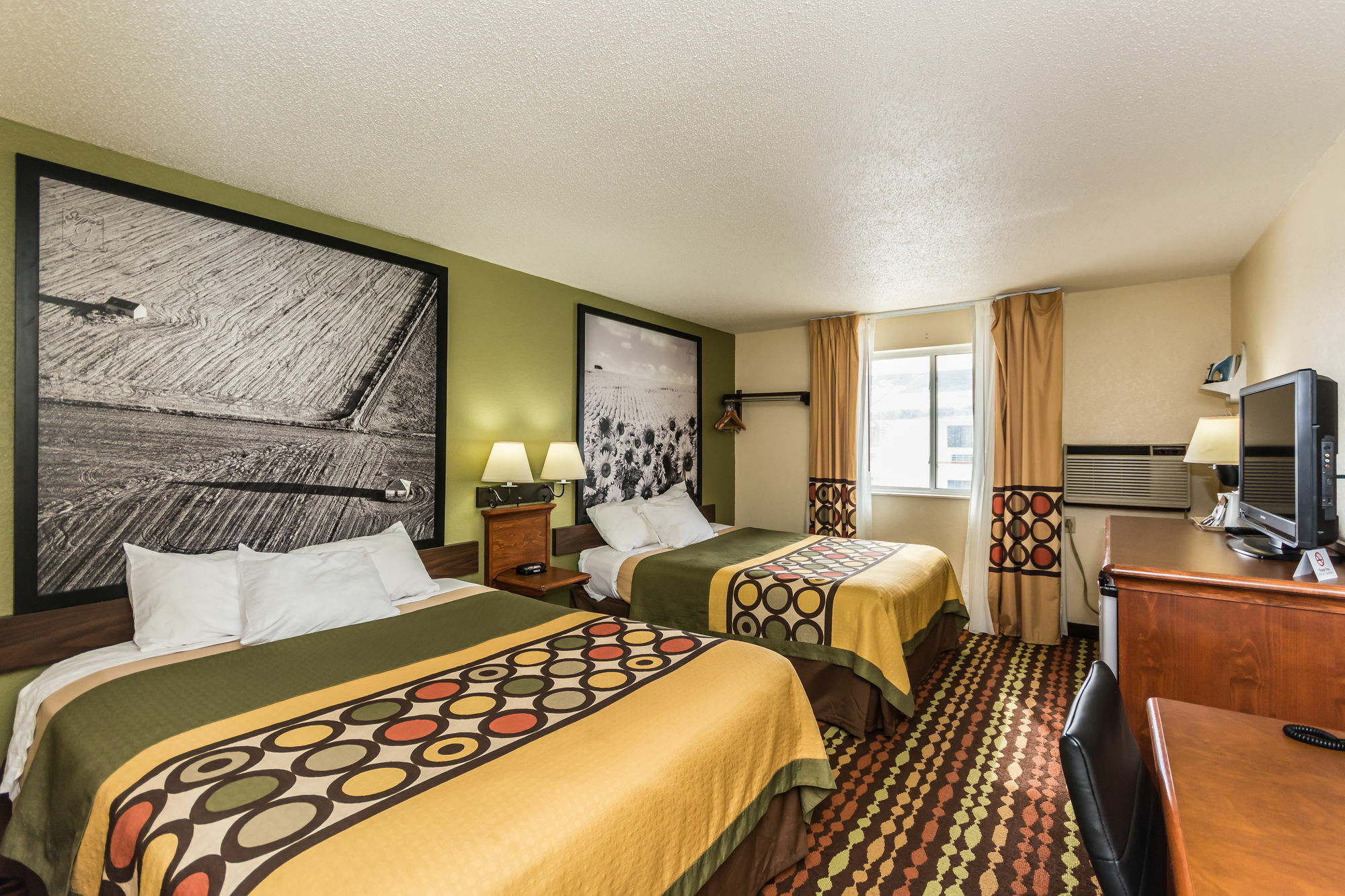 Super 8 By Wyndham Grand Forks Hotel Luaran gambar